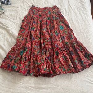 Vintage Neiman Marcus Liz Claiborne Boho Red Green and Gold Paisley Skirt Sz M